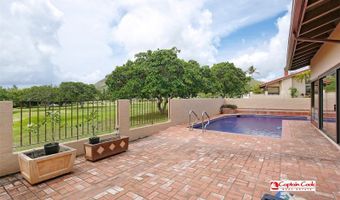 1020 Kiipohaku Way, Honolulu, HI 96825