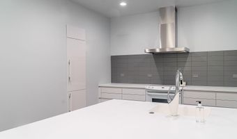 873 Bridge Crest Dr SE 8, Ada, MI 49301