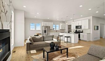 4807 SUNSET MOUNTAIN Rd, Cheyenne, WY 82009