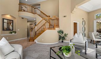 7520 E Toyon Ln, Anaheim, CA 92808