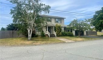 45 Rosemary St, Cranston, RI 02920