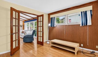 1531 Avondale Ave, Ann Arbor, MI 48103