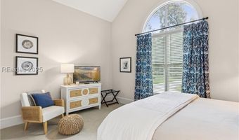 36 Hawthorne Rd, Bluffton, SC 29910