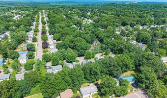 88 Pleasant Ave, Burlington, VT 05408