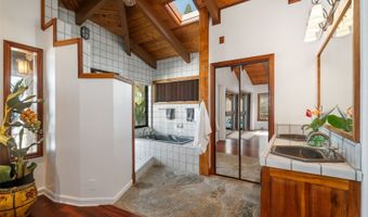 59-377 Ke Nui Rd, Haleiwa, HI 96712