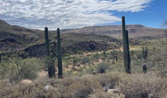 S Tillys Trail, Black Canyon City, AZ 85324