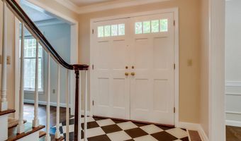 27 Buttonwood Rd, Bedford, NH 03110