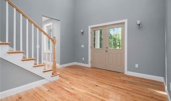 111 Cider Mill Rd, North Smithfield, RI 02896