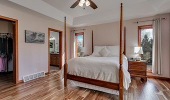 E7009 Jackson Rd, Algoma, WI 54201