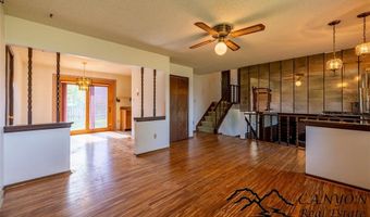 2235 Gentle St, Cody, WY 82414