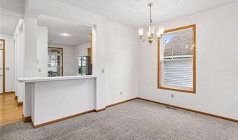 15156 Dundee Ave, Apple Valley, MN 55124