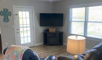 208 Broadmore Cir, Angola, IN 46703