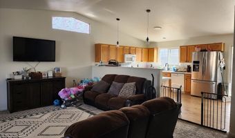 605 Nader Way, Fernley, NV 89408