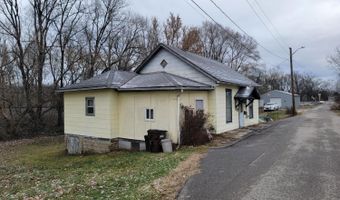 178 W 4th St, Aurora, IN 47001