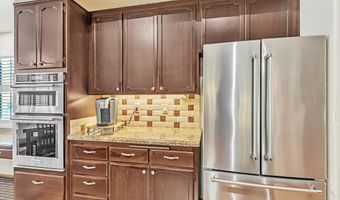 1533 Hamilton Ln, Escondido, CA 92029