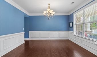 341 Spotted Ridge Cir, Woodstock, GA 30188