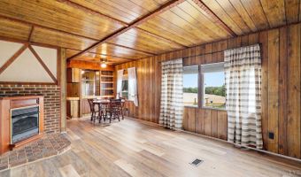 1275 Redfields Rd, Appomattox, VA 24522