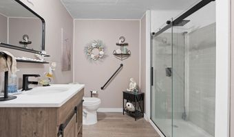 5036 N MILKWEED Trl, Appleton, WI 54913