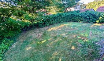 94 Conanicus Rd, Narragansett, RI 02882