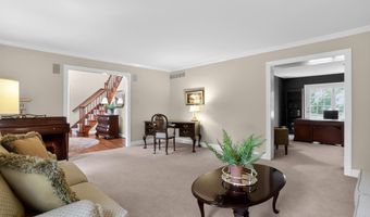 70 HOGAN Ln, Ambler, PA 19002