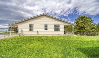 41 Waters Dr A, Pine Haven, WY 82721