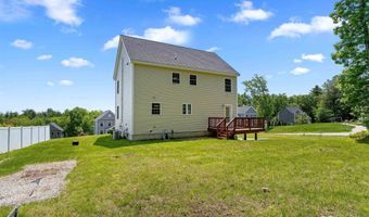 33 Thatcher Way, Barrington, NH 03825