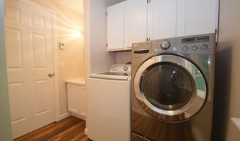 71 Baldwin Dr 71, Bangor, ME 04401