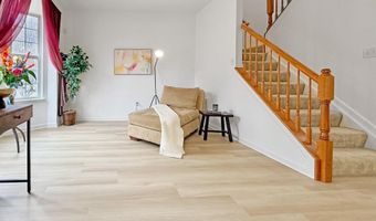 10020 JUNIPER Dr, Bowie, MD 20721