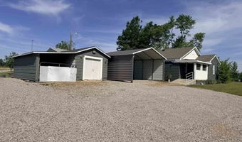 819 N MAPLE St, Adamsville, TN 38310