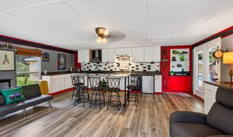 13239 Old Woolmarket Rd, Biloxi, MS 39532