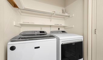 1408 Duesenberg Dr, Auburn, IN 46706
