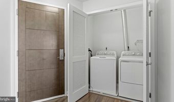 8300 WISCONSIN Ave 1B-1-819, Bethesda, MD 20814