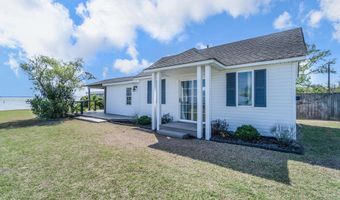 111 Waterway Ct, Aydlett, NC 27916