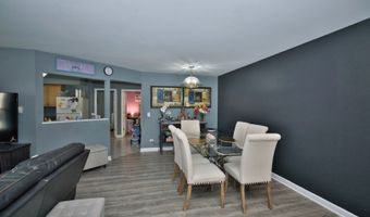 1111 E Algonquin Rd 1, Arlington Heights, IL 60005