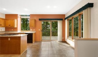 12068 Gantry Ln, Apple Valley, MN 55124