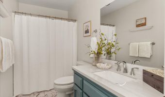 44670 Thunderhead Dr, Ahwahnee, CA 93601