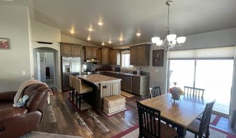 2403 Yellowstone Trl, Burley, ID 83318