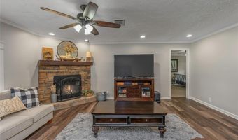 200 Finley Rd, Benton, LA 71006