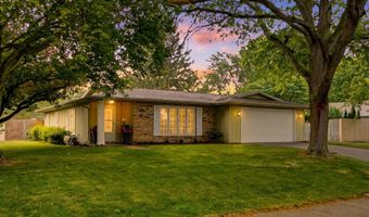 500 Greenbriar Blvd, Auburn, IN 46706