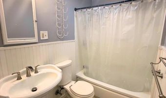 76 Falvey St, Bangor, ME 04401