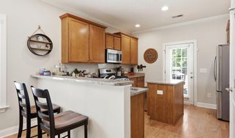 105 Moultrie Ln, Aberdeen, NC 28315