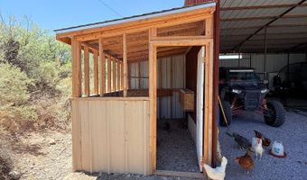 137 Las Palomas Canyon Rd, Caballo, NM 87942