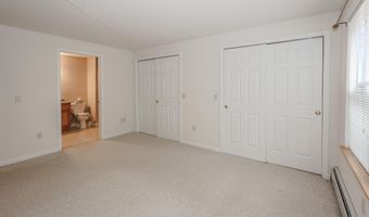 4 Bow Center Rd F2, Bow, NH 03304