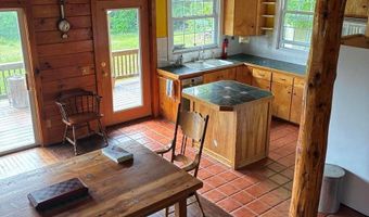 20 Monument Rd, Abbot, ME 04406
