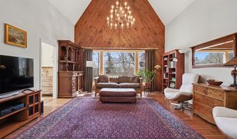 59-61 Wig Hill Rd, Chester, CT 06412