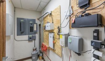 5851 E Hwy 80, Abilene, TX 79601