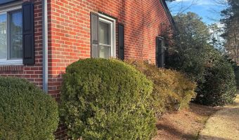 605 S Pembroke Ave, Ahoskie, NC 27910
