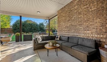 1605 SW Gosford Ave, Bentonville, AR 72713