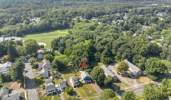 497 Maple Ave, Cheshire, CT 06410