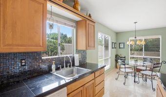 480 Kenolio Rd H, Kihei, HI 96753